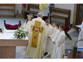 Feier der 1. Heiligen Kommunion in Sankt Crescentius (Foto: Karl-Franz Thiede)